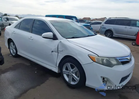 2012 Toyota Camry Se z USA, uszkodzony, nr VIN 4T1BF1FK7CU103477
